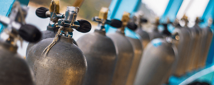 Газовые баллоны в Новаторской
